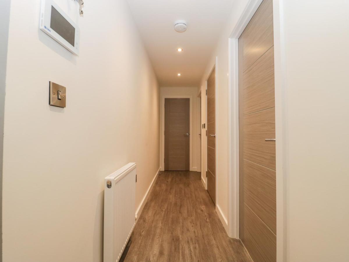 Flat 2, 38 Preston Road Apartment Уеймут Екстериор снимка